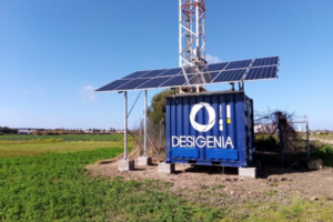 Компания DESIGENIA (входит в группу компаний SME Soluciones) установила две новые гибридные установки подачи электроэнергии для корпорации Telxius в испанских городах Кадис и Уэльва.